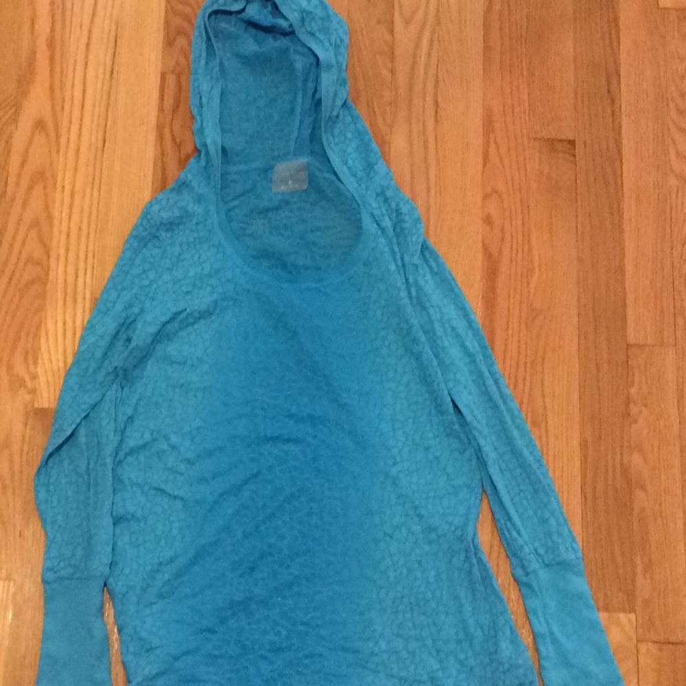 Blue Calvin Klein light performance sweatshirt